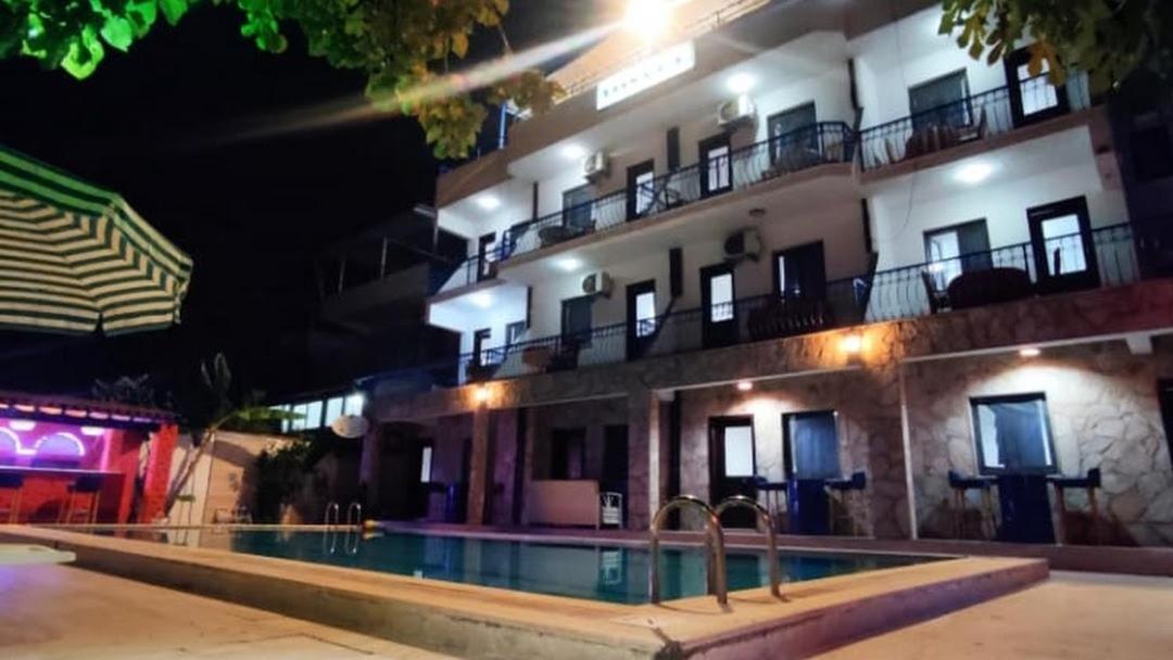 Ada Blue Star Apart Otel Aydin Exteriör bild